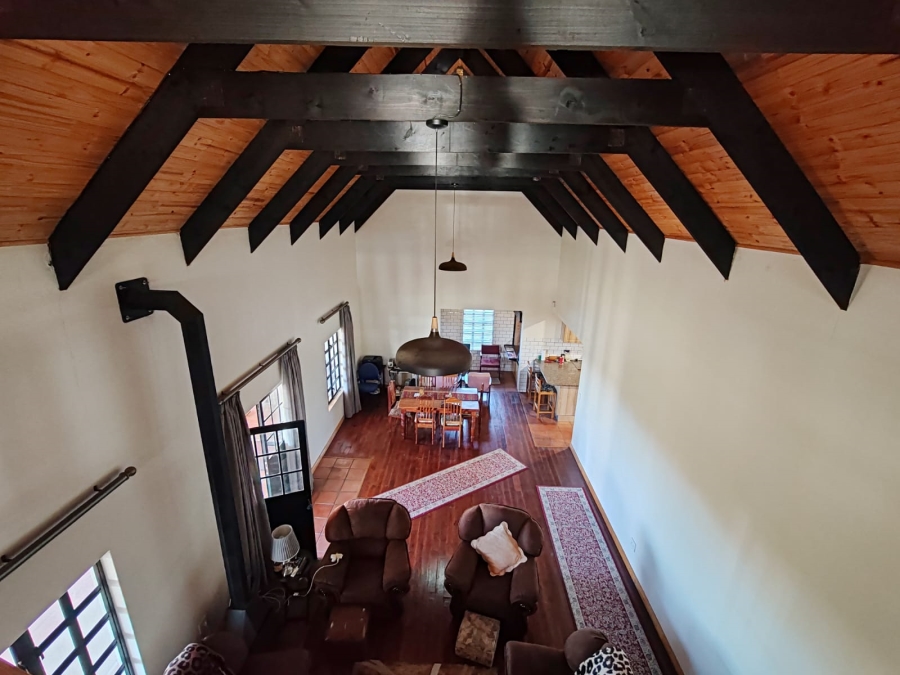 5 Bedroom Property for Sale in Hopefield Western Cape